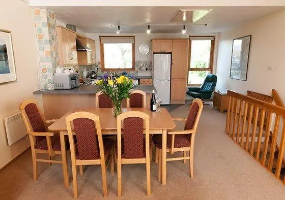 Semesterbostad Bridge 6, Within Walking Distance Of Town Centre, Strictly No Pets